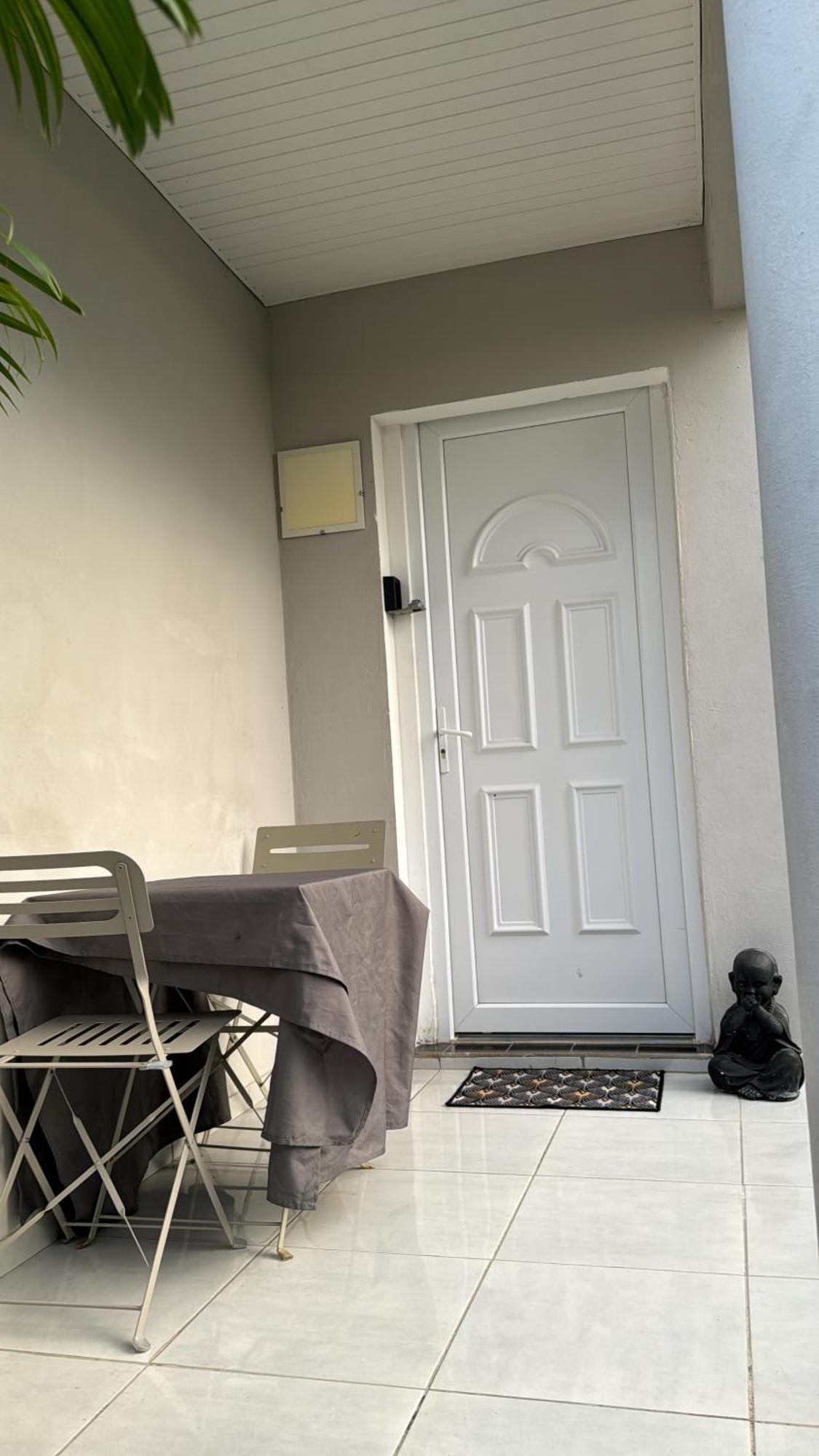 Bed and Breakfast Skys Location Pakehina Schoelcher Exterior foto